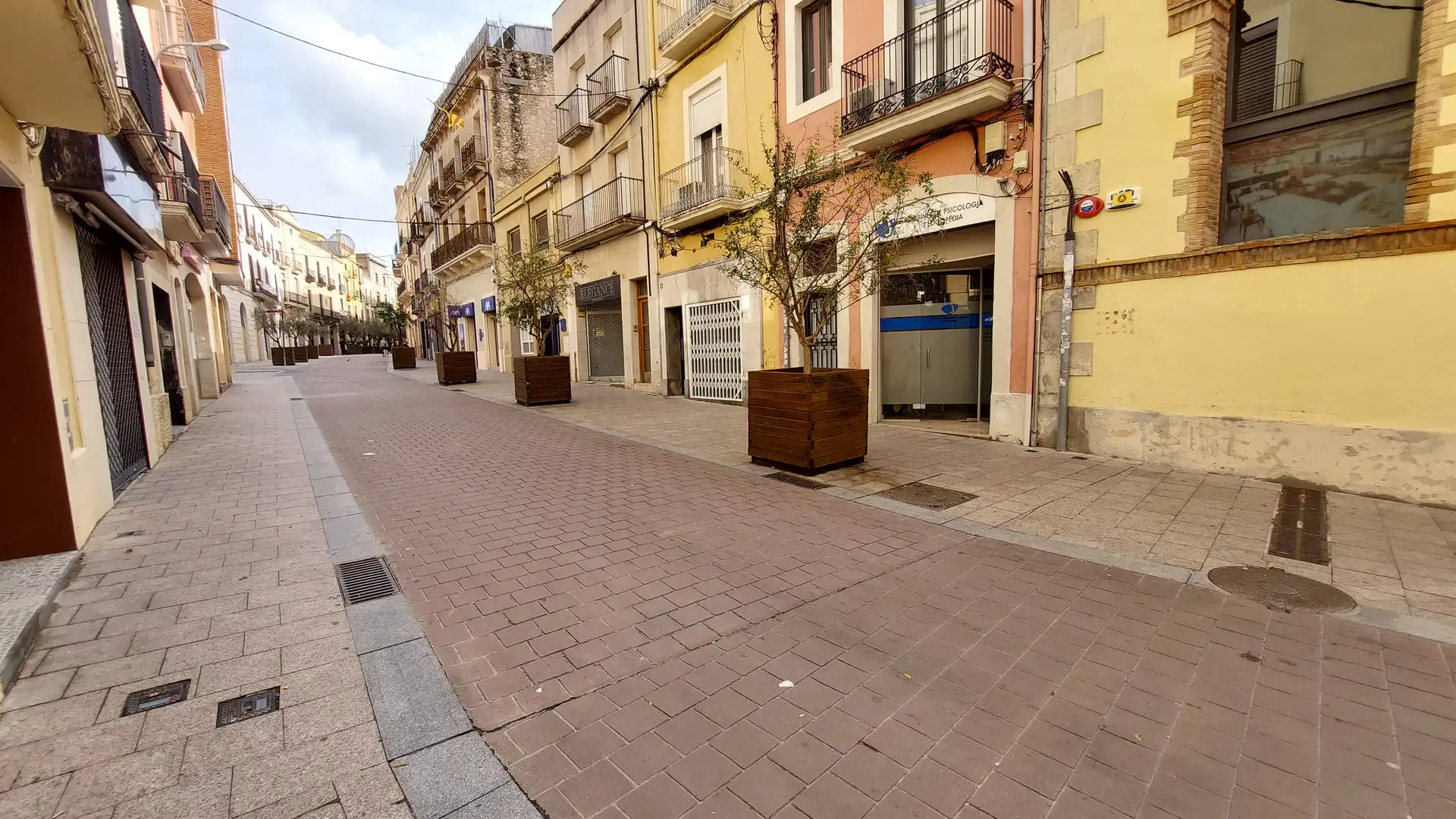 Local comercial de lloguer a Carrer de la Cort, imagen 37