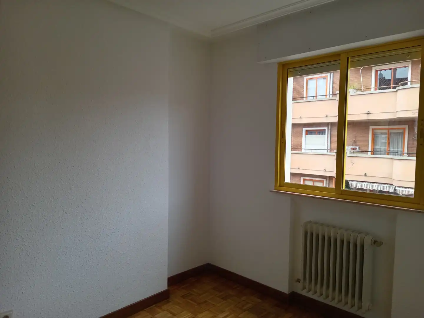 Bedroom of Flat for sale in Santa Marta de Tormes  with Air Conditioner, Heating and Parquet flooring