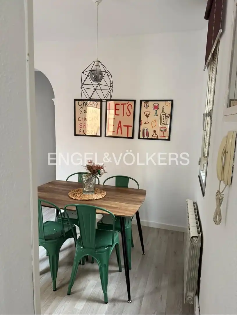 Dining room of Attic for rent in Madrid  with Air Conditioner, Heating and Parquet flooring