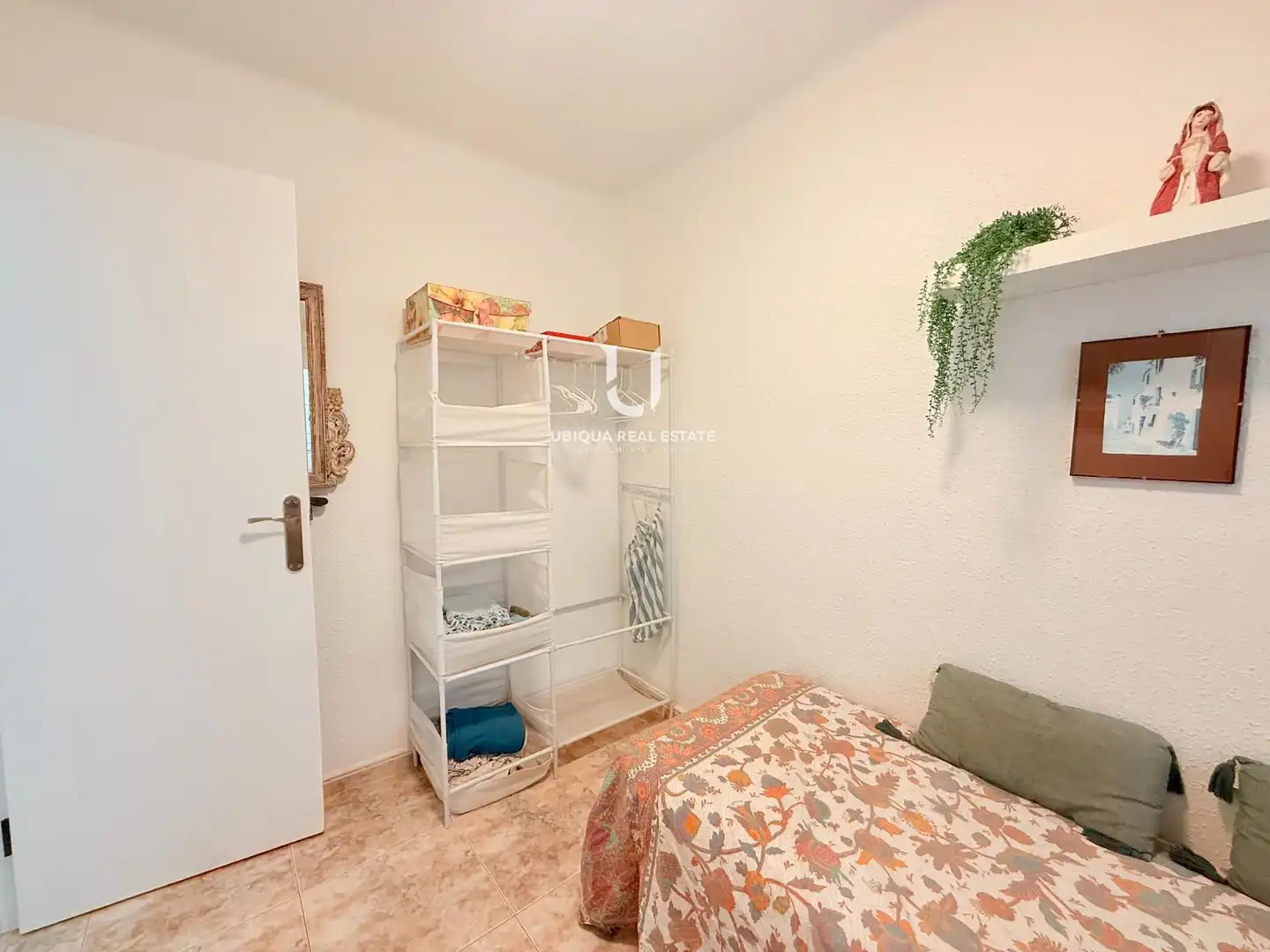 Bedroom of Flat for rent in L'Hospitalet de Llobregat  with Air Conditioner, Heating and Furnished