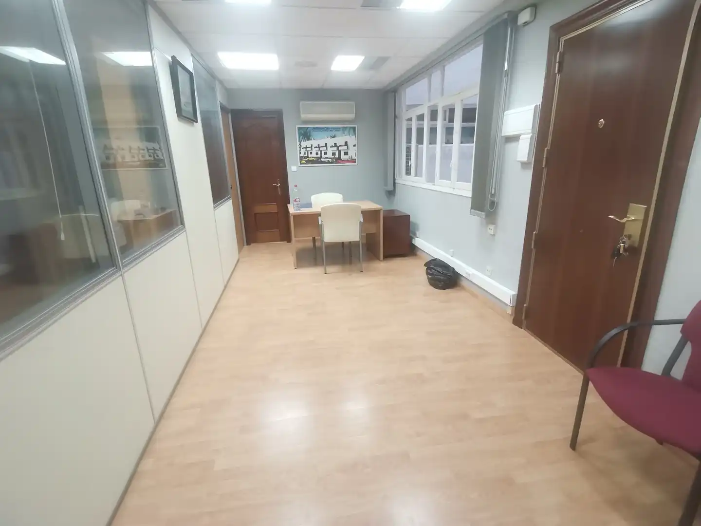 Office for sale in Almería  with Air Conditioner, Heating and Furnished