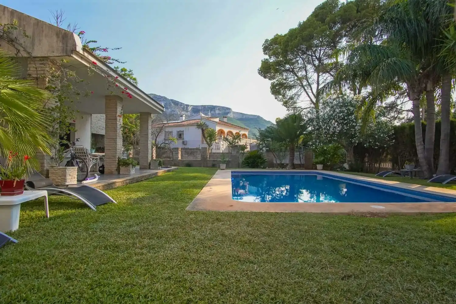 Jardín de Casa o chalet en venta en Dénia con Aire acondicionado, Calefacción y Terraza