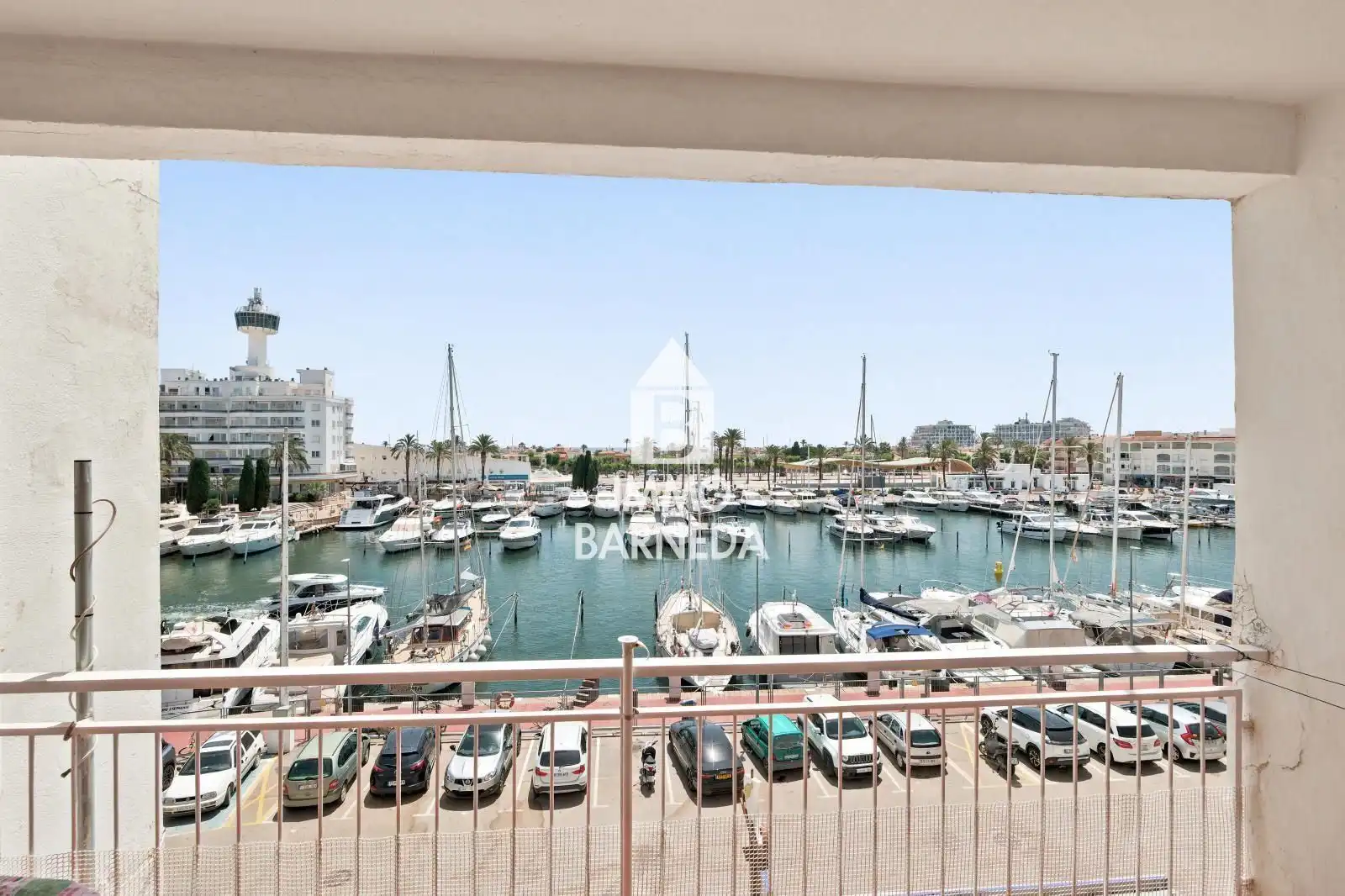 Vista exterior de Piso en venta en Empuriabrava con Terraza y Balcón