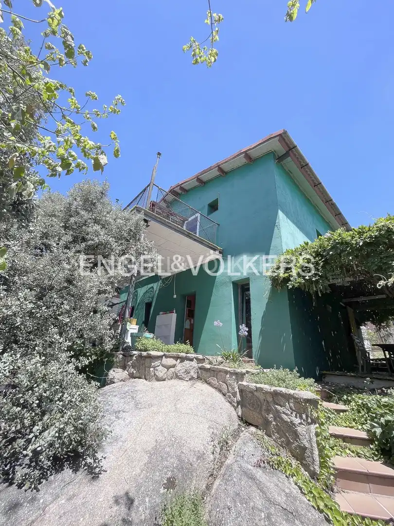 Exterior view of Houses for rent in Valdemorillo  with Heating, Private garden and Terrace
