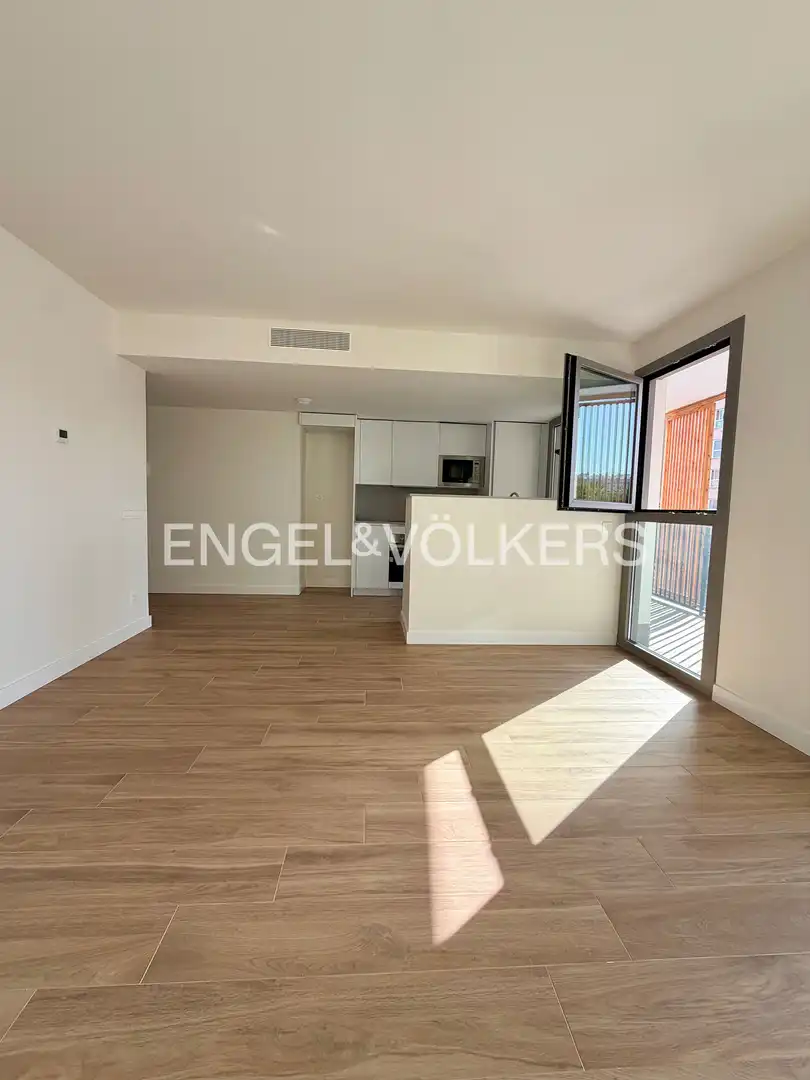 Balcony of Flat for rent in Valencia  with Air Conditioner, Heating and Private garden