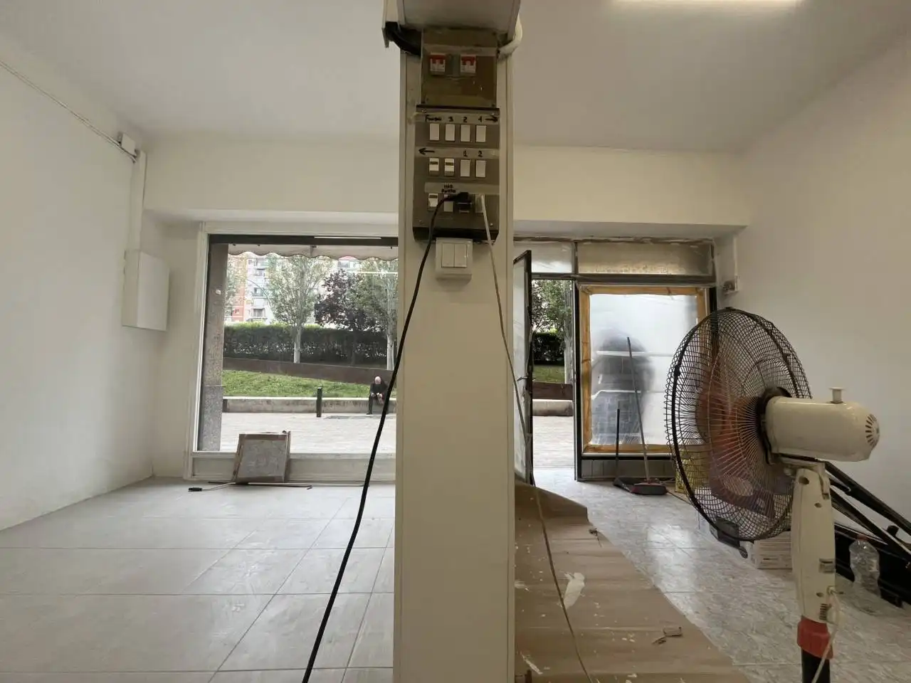 Local de lloguer en Barcelona amb Aire condicionat i Alarma