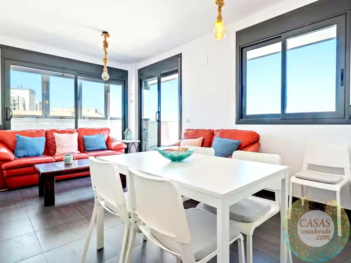 Sala d'estar de Pis en venda en L'Ametlla de Mar  amb Aire condicionat, Terrassa i Moblat