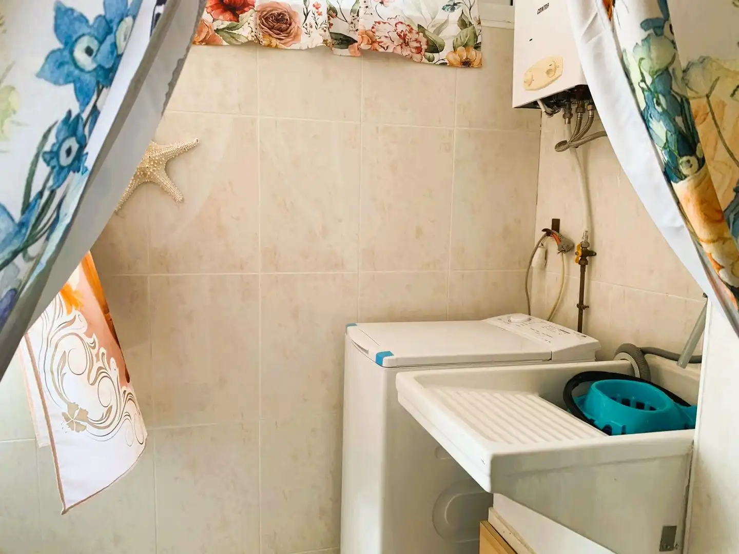 Bathroom of Flat for sale in Prat de Vilanova