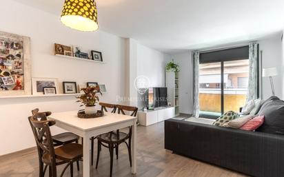 Living room of Flat for sale in Sant Joan Despí  with Air Conditioner, Heating and Terrace