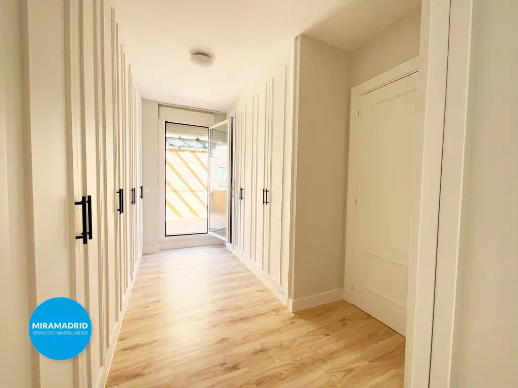 Detached homes for rent in Paracuellos de Jarama  with Air Conditioner and Swimming Pool