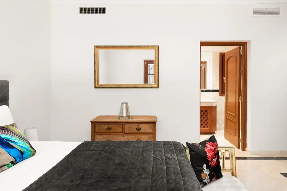 Habitación de Terreno en venta en Manilva