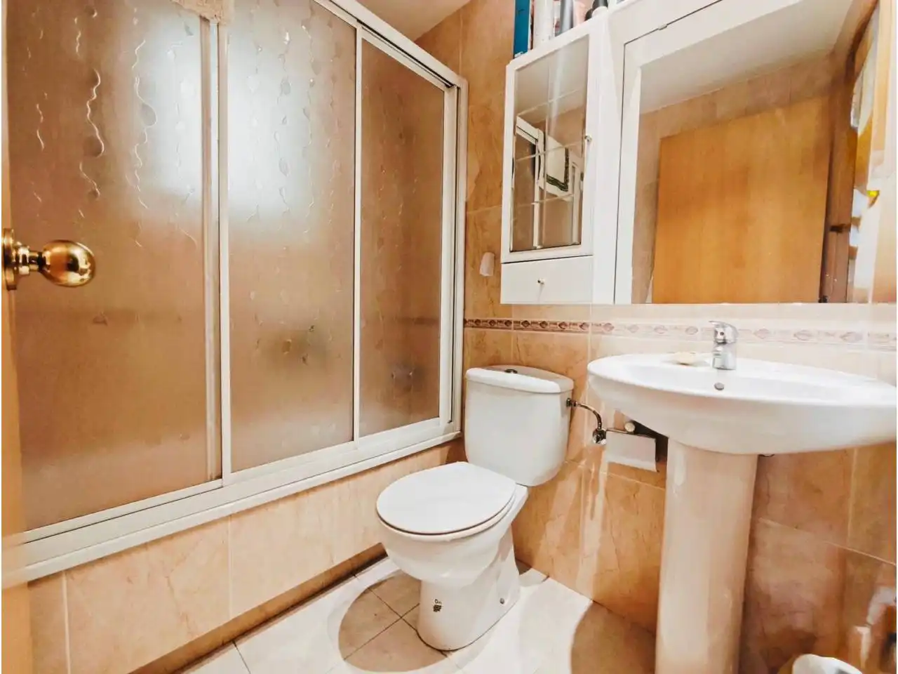 Bathroom of Flat for sale in Centre