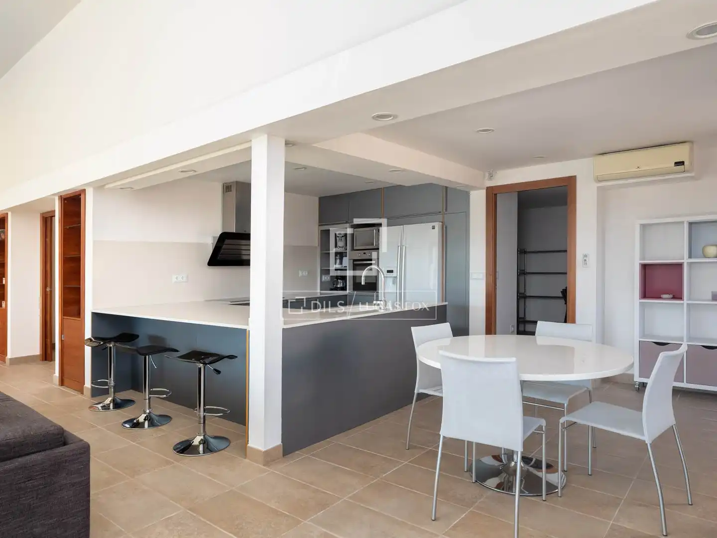 Detached house with terrace for sale in Santa María de Llorell, imagen 16