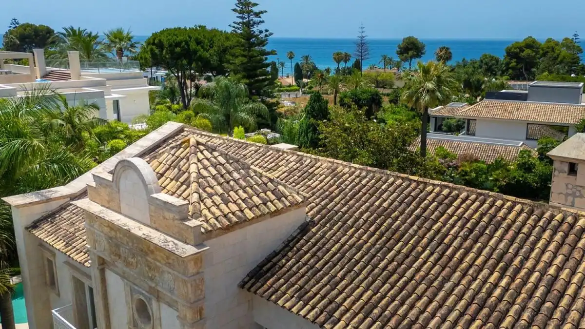 Exterior view of Houses for sale in Marbella  with Air Conditioner, Private garden and Terrace