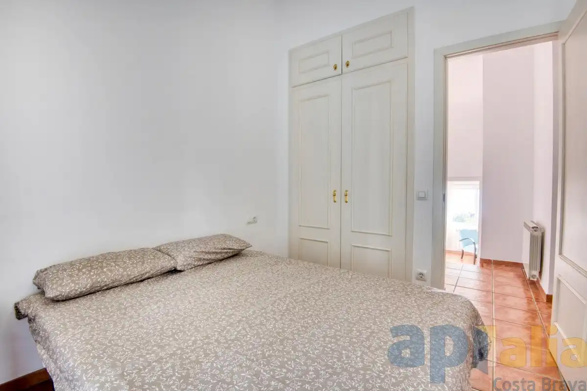 Dormitori de Casa adosada en venda en Sant Feliu de Guíxols amb Calefacció, Jardí privat i Terrassa