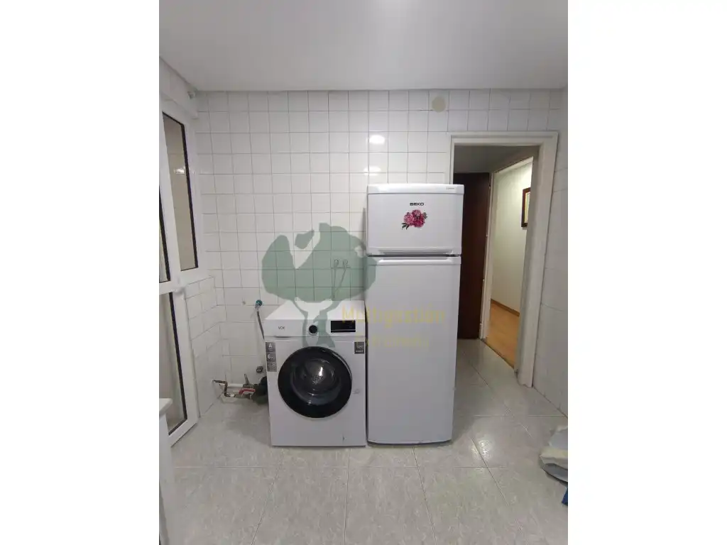 Kitchen of Flat for share in Cáceres  with Heating