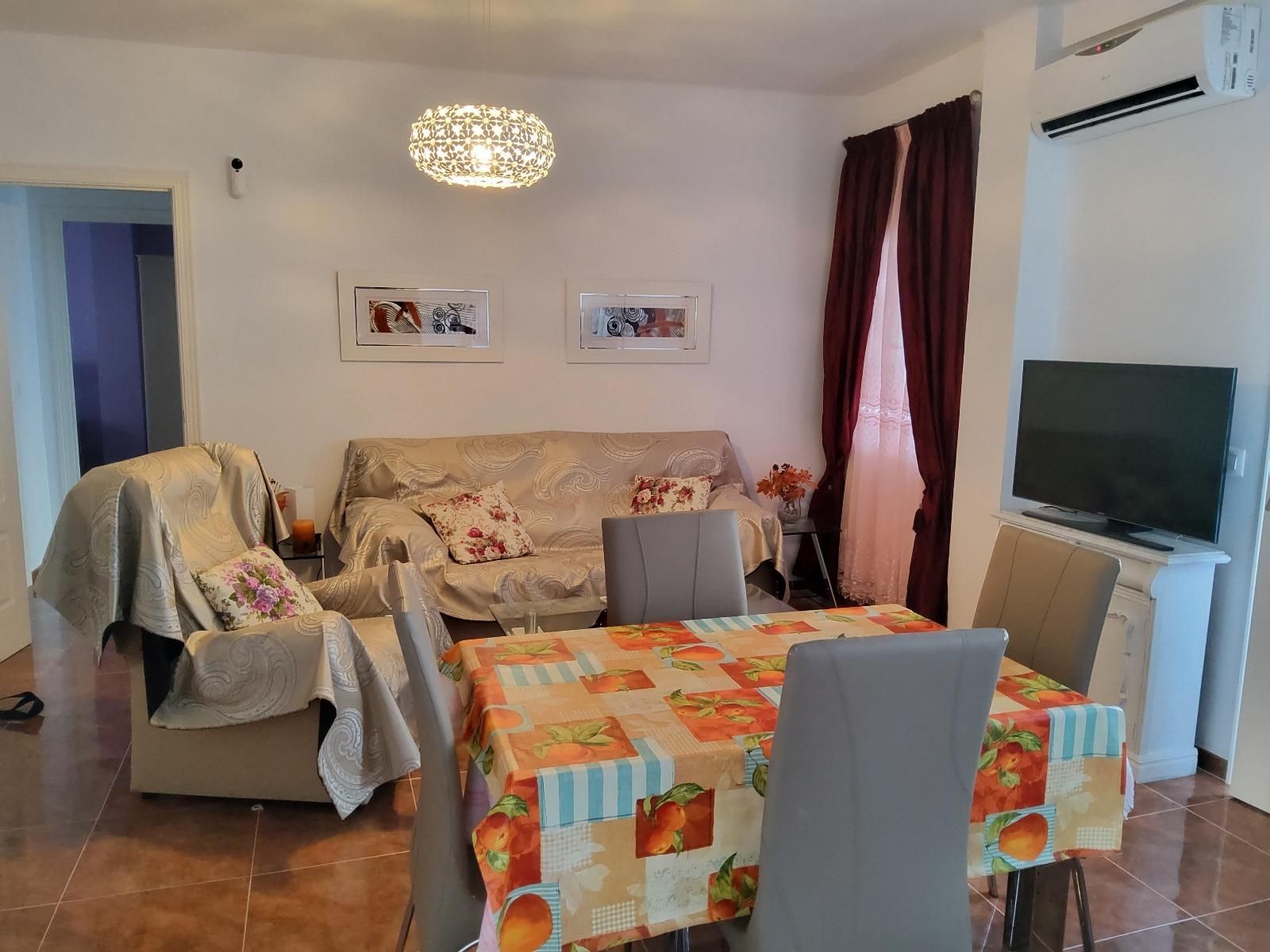 Sala de estar de Piso de alquiler en  Sevilla Capital con Aire acondicionado, Terraza y Amueblado