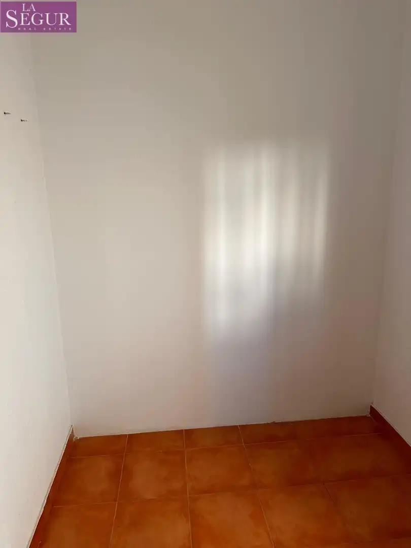 Flat with terrace for sale in La Caleta - La Viña, imagen 16