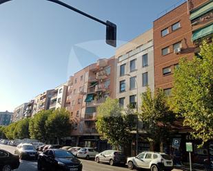 Vista exterior de Pis en venda en Badajoz Capital amb Aire condicionat, Terrassa i Balcó