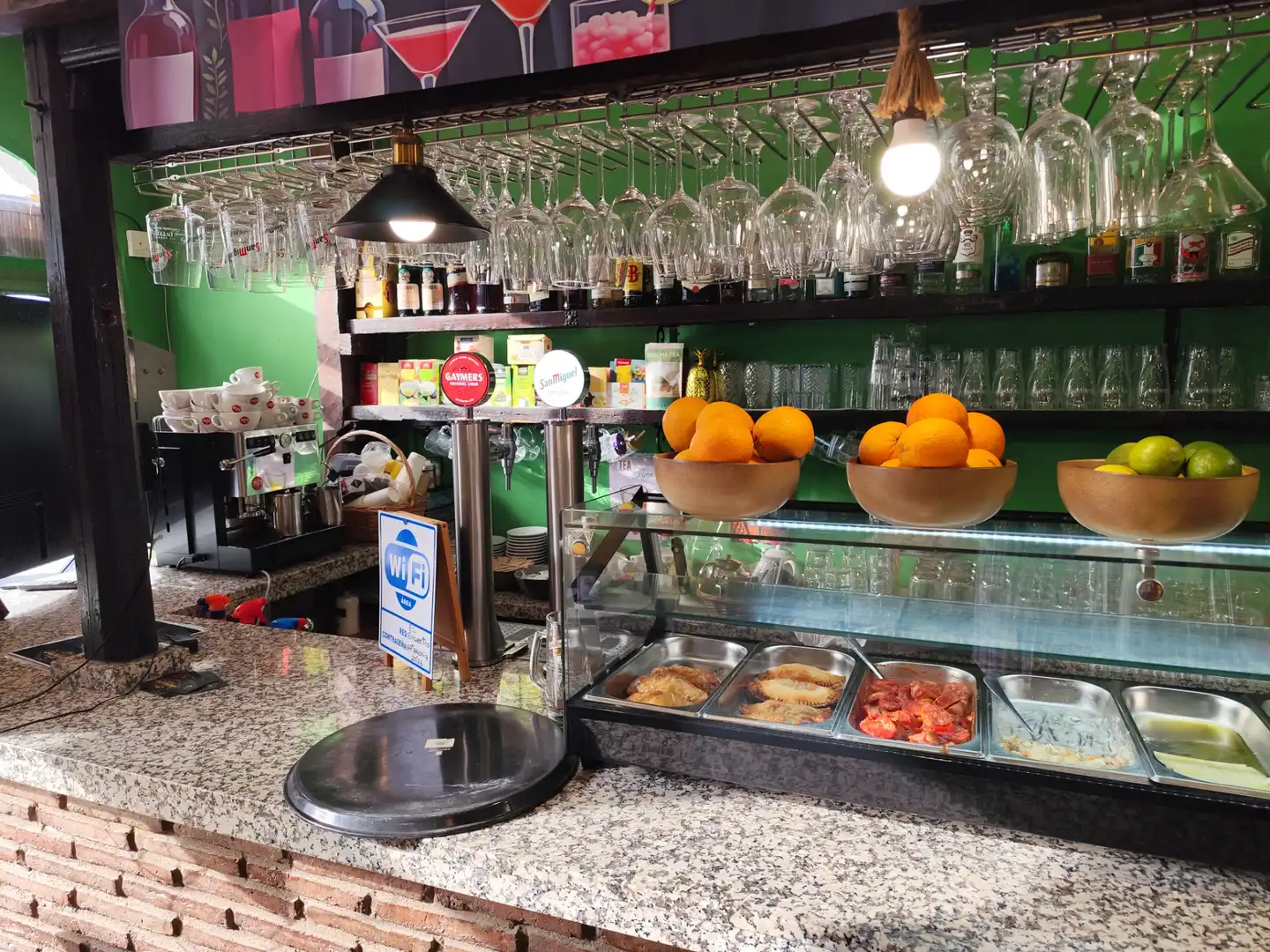 Local comercial en traspaso en Avenida Antonio Machado 82, imagen 5