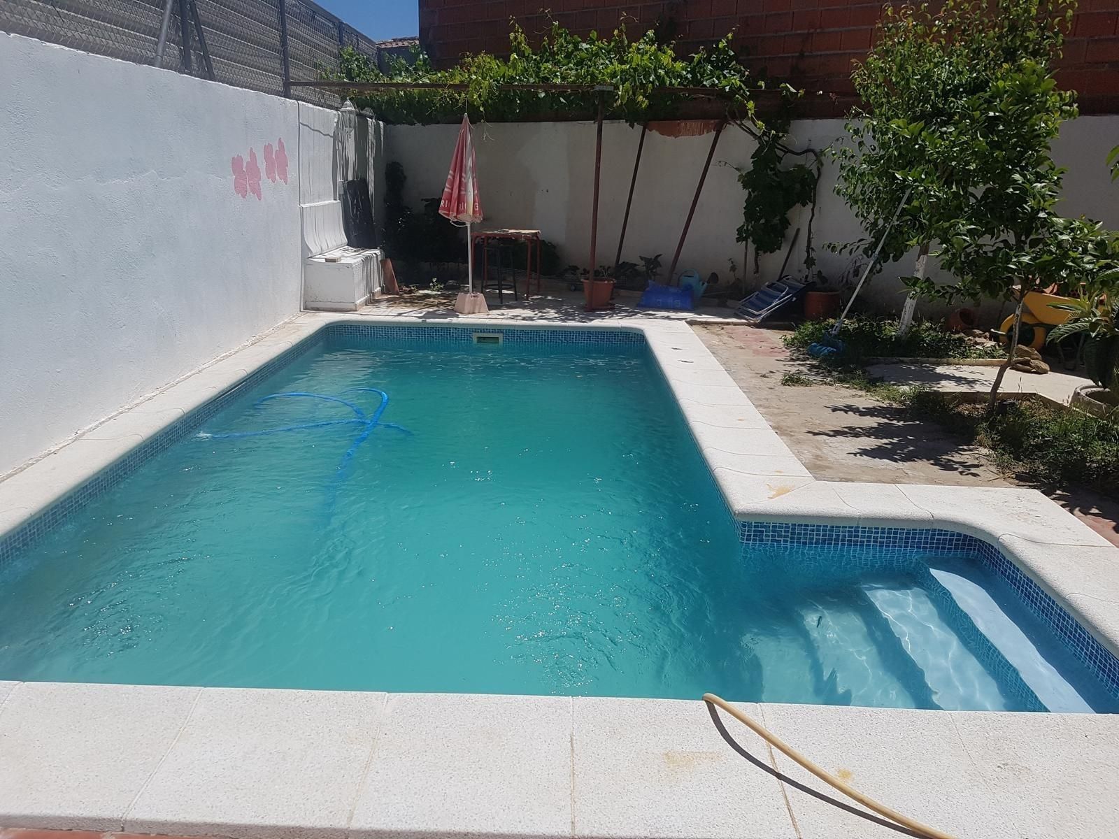 Piscina de Casa o xalet en venda en Aldea del Cano amb Aire condicionat, Terrassa i Piscina