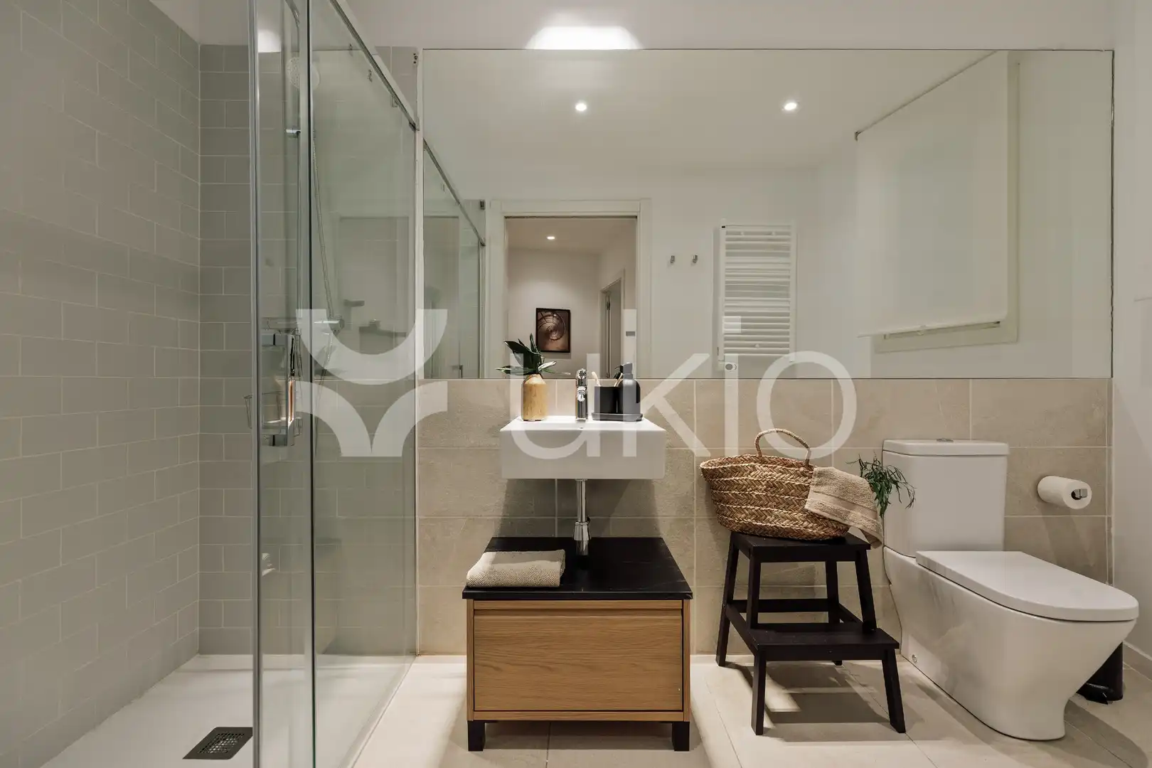 Apartamento con terraza en alquiler en Gran Via de les Corts Catalanes, imagen 22
