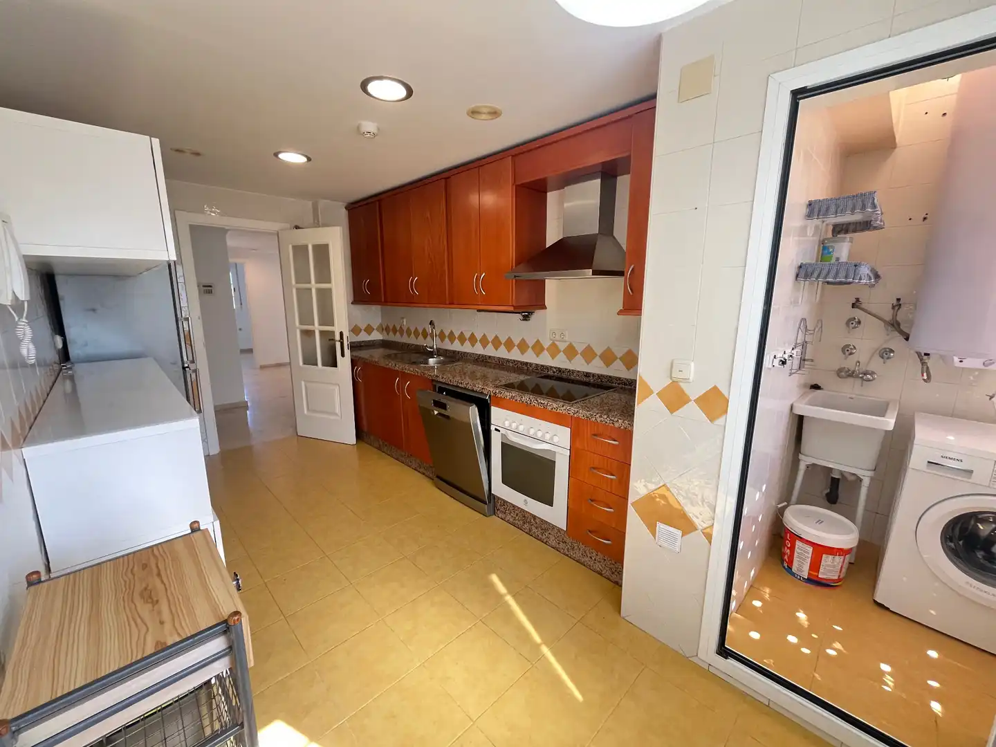 Cocina de Ático de alquiler en Marbella con Aire acondicionado, Calefacción y Terraza