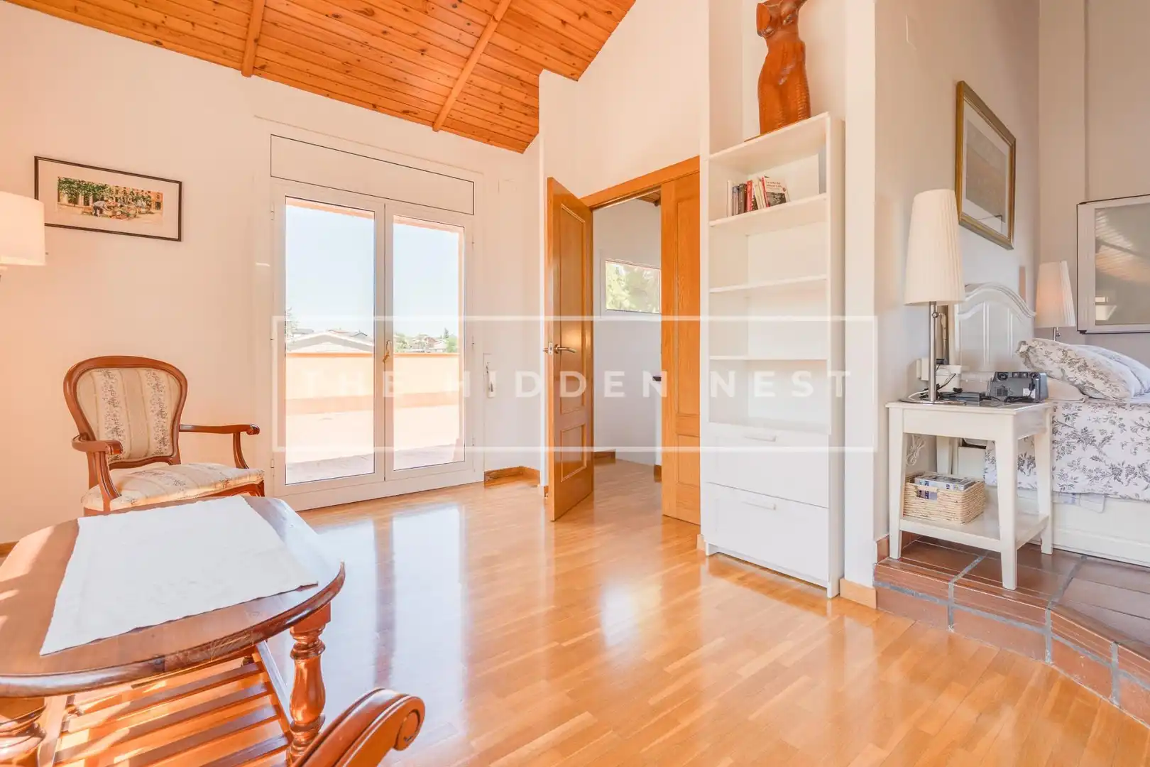 Dormitori de Casa o xalet en venda en Castellar del Vallès amb Calefacció, Parquet i Terrassa