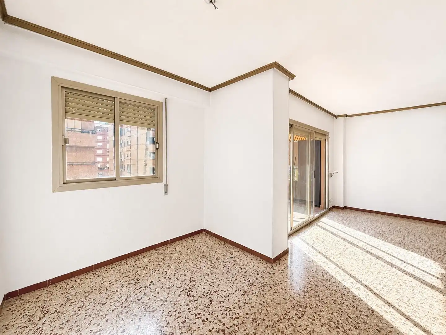 Piso en venta en Valencia con Terraza