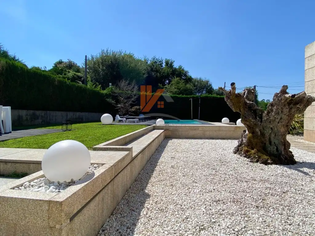 Jardín de Casa o chalet en venta en Ames con Jardín privado, Terraza y Piscina