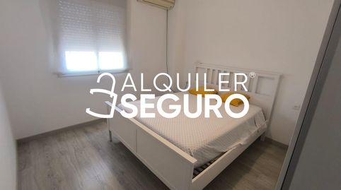 Foto 2 de Piso de alquiler en Thailandia , Colores - Entreparques, Sevilla Capital