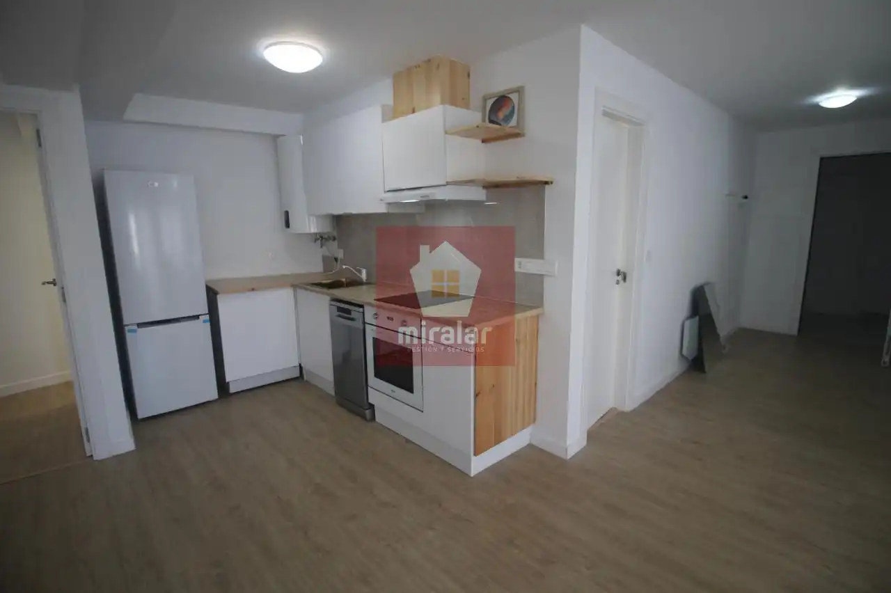 Küche von Wohnung zur Miete in Salceda de Caselas mit Heizung und Möbliert