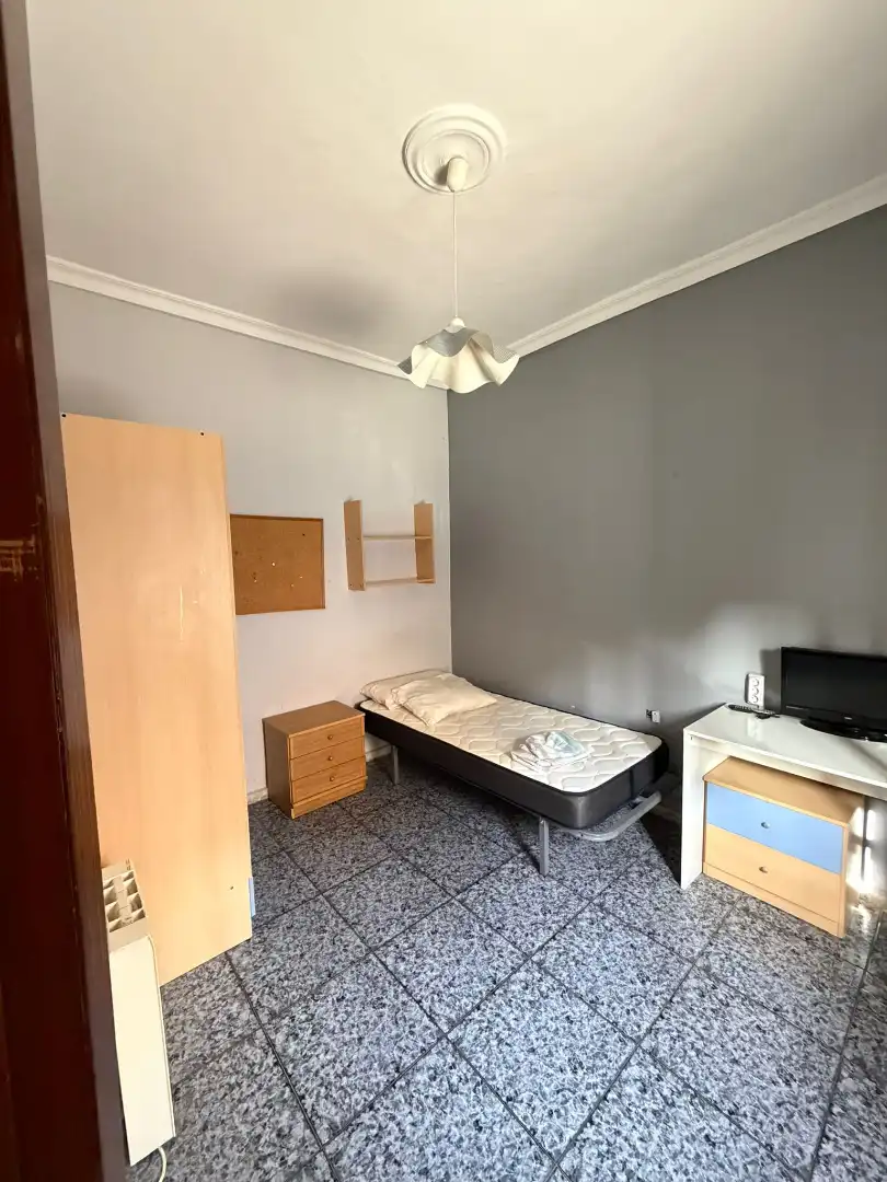 Haus oder Chalet zur Miete in Calle Jaime Balmes, 24, PAU 2-600