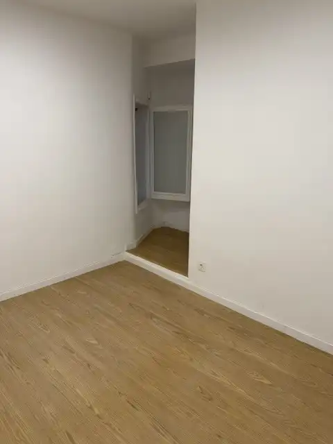 Schlafzimmer von Büro zur Miete in Barcelona