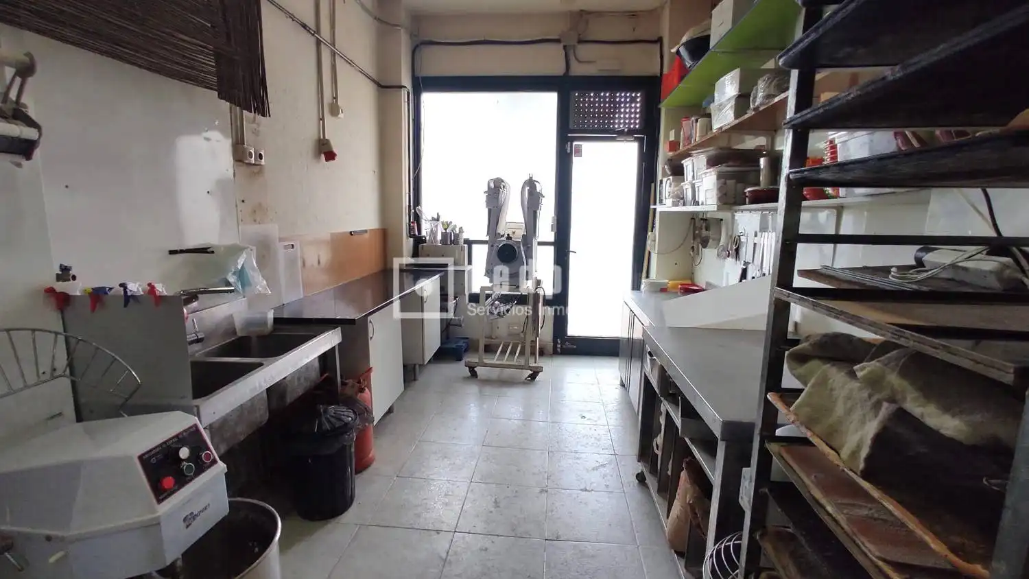 Cocina de Local en venta en Getafe con Aire acondicionado y Alarma