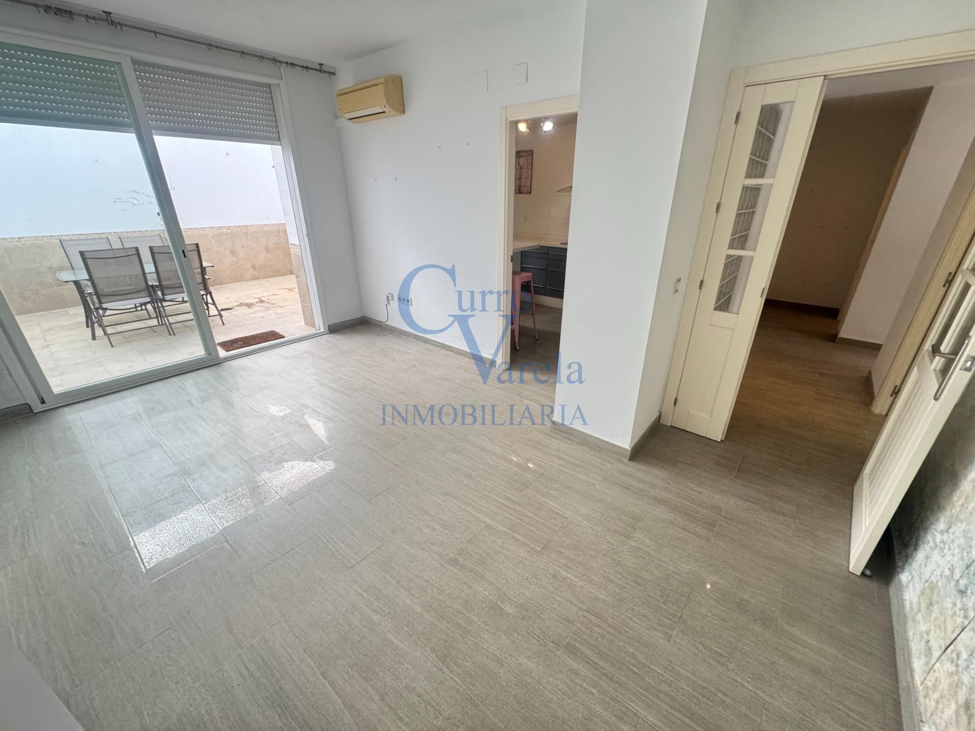 Flat for sale in Calle de Málaga, Centro - Doña Mercedes