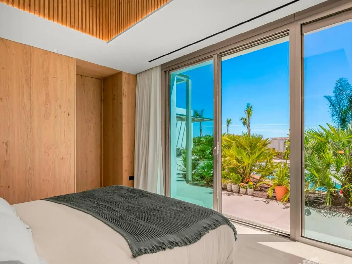 Bedroom of Houses for sale in Orihuela  with Terrace, Storage room and Jacuzzi