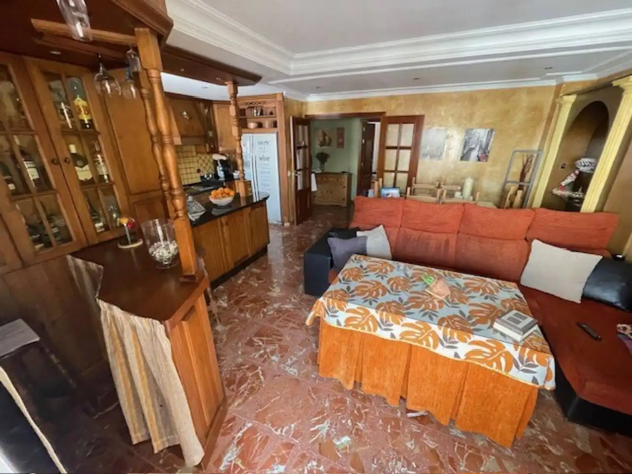 Sala d'estar de Pis en venda en Estepona amb Terrassa, Traster i Moblat