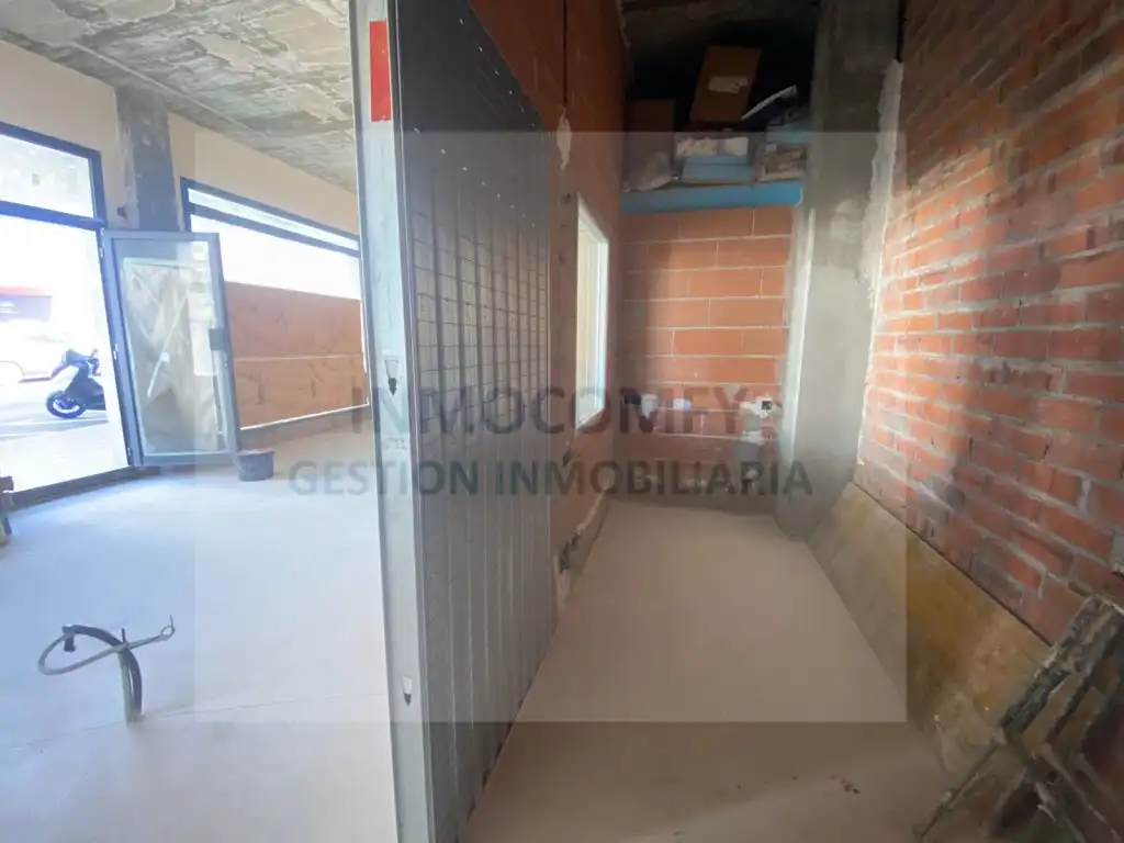 Local commercial à vendre à Avenida Josep Irla, imagen 8