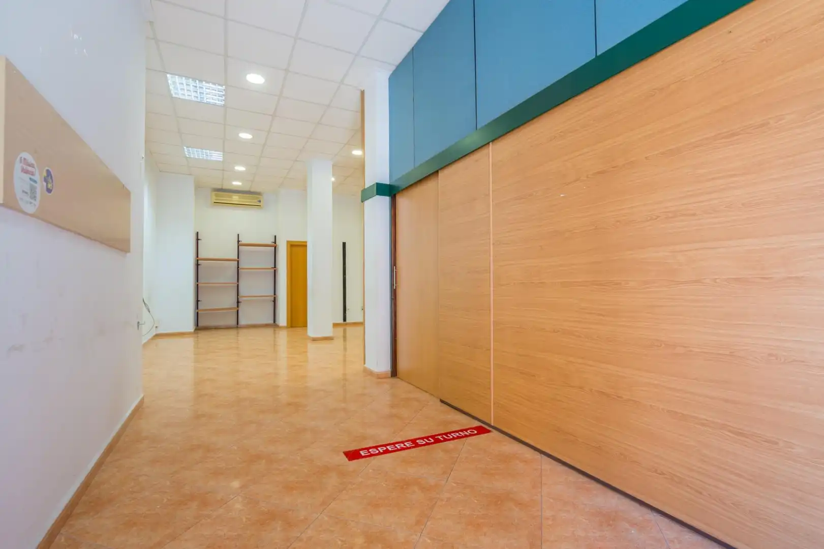 Local en venta en Valencia con Aire acondicionado