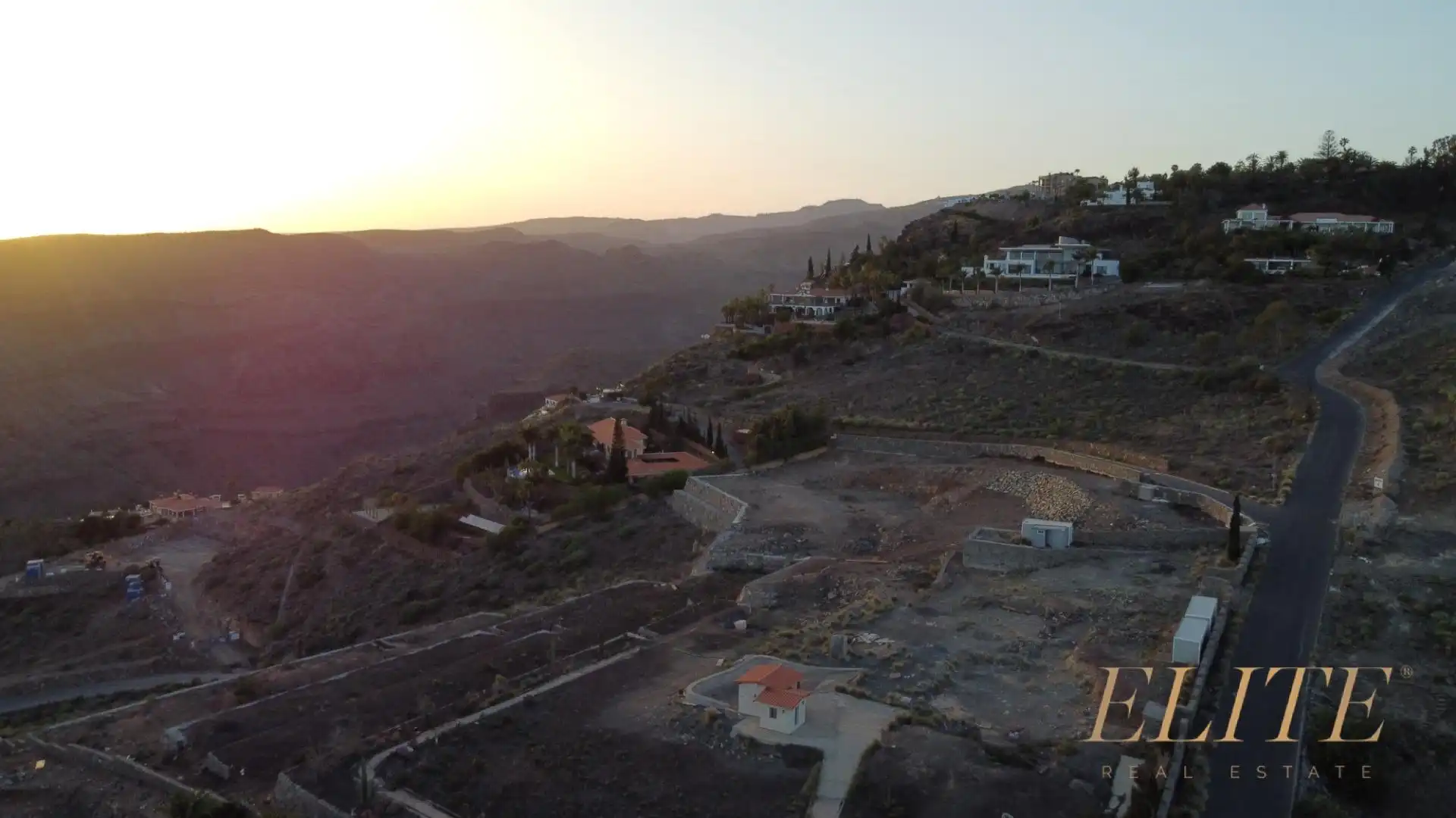 Vista exterior de Residencial en venta en Montaña - La Data