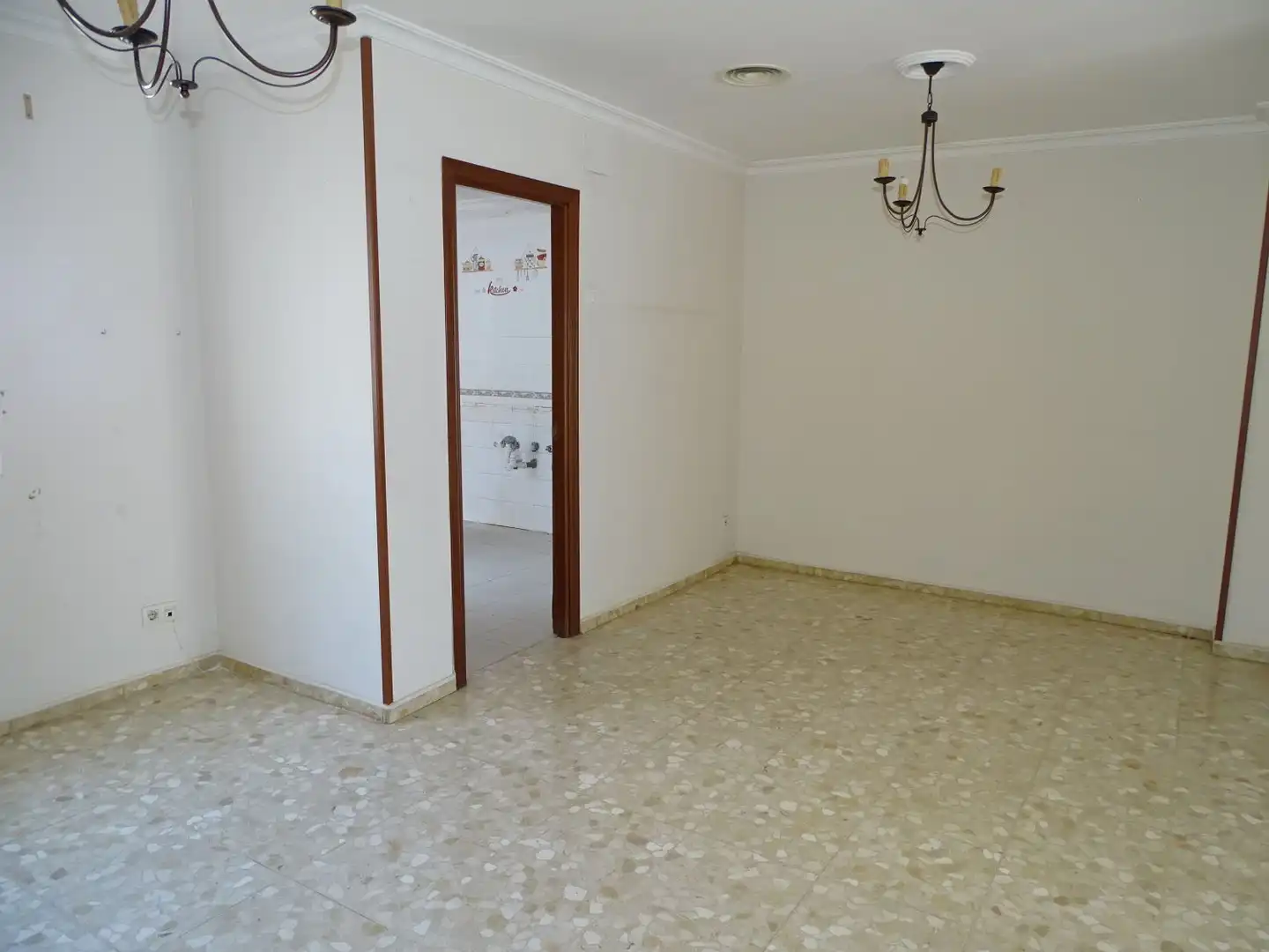 Casa o xalet en venda en Utrera amb Calefacció, Terrassa i Traster