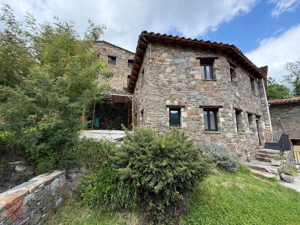Vista exterior de Casa o chalet de alquiler en Vilallonga de Ter