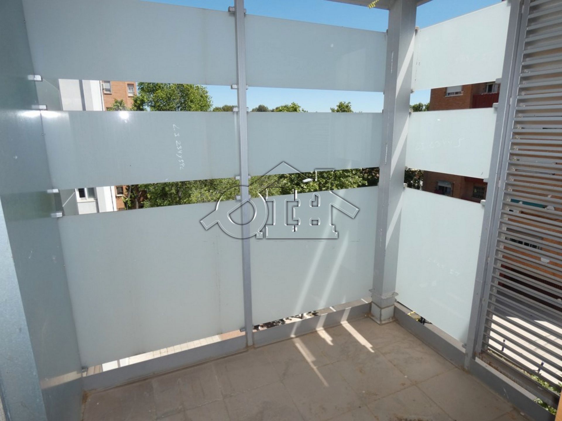 Terrace of Flat for sale in  Madrid Capital  with Air Conditioner, Heating and Private garden