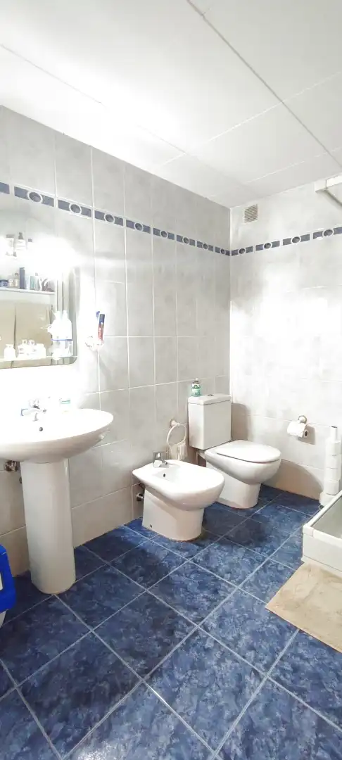 Baño de Dúplex en venta en Artés con Calefacción, Terraza y Trastero