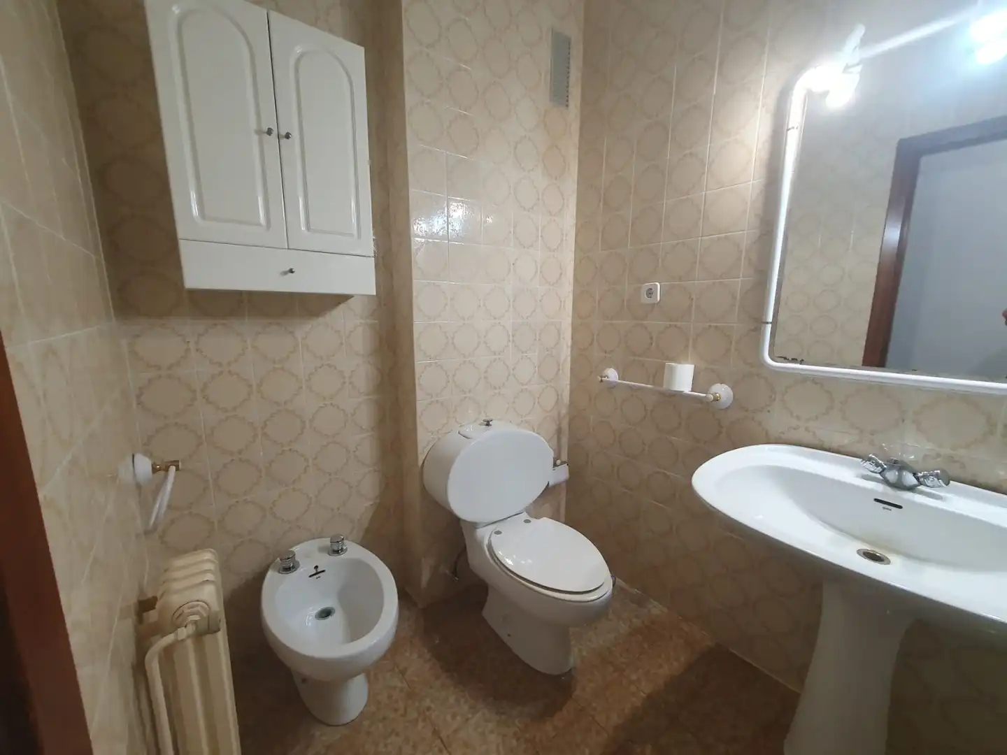 Baño de Piso de alquiler en Puertollano con Aire acondicionado, Calefacción y Terraza
