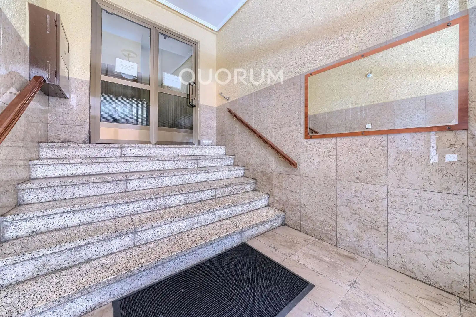 Piso en venta en Barakaldo  con Jardín privado, Terraza y Amueblado