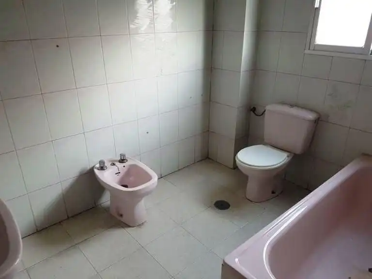 Bany de Pis en venda en Valdepeñas de Jaén