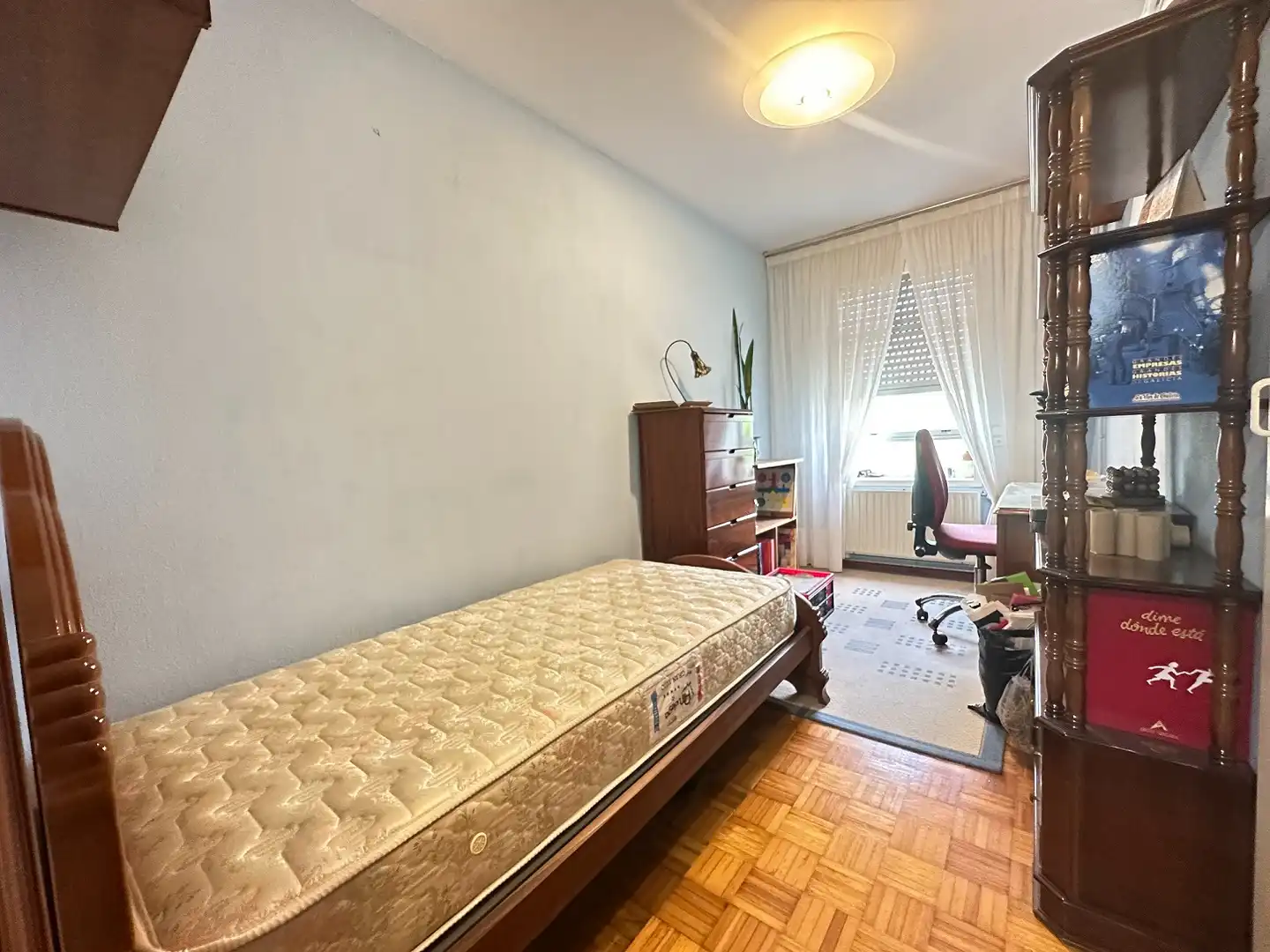 Habitación de Piso en venta en Santiago de Compostela  con Aire acondicionado, Calefacción y Trastero
