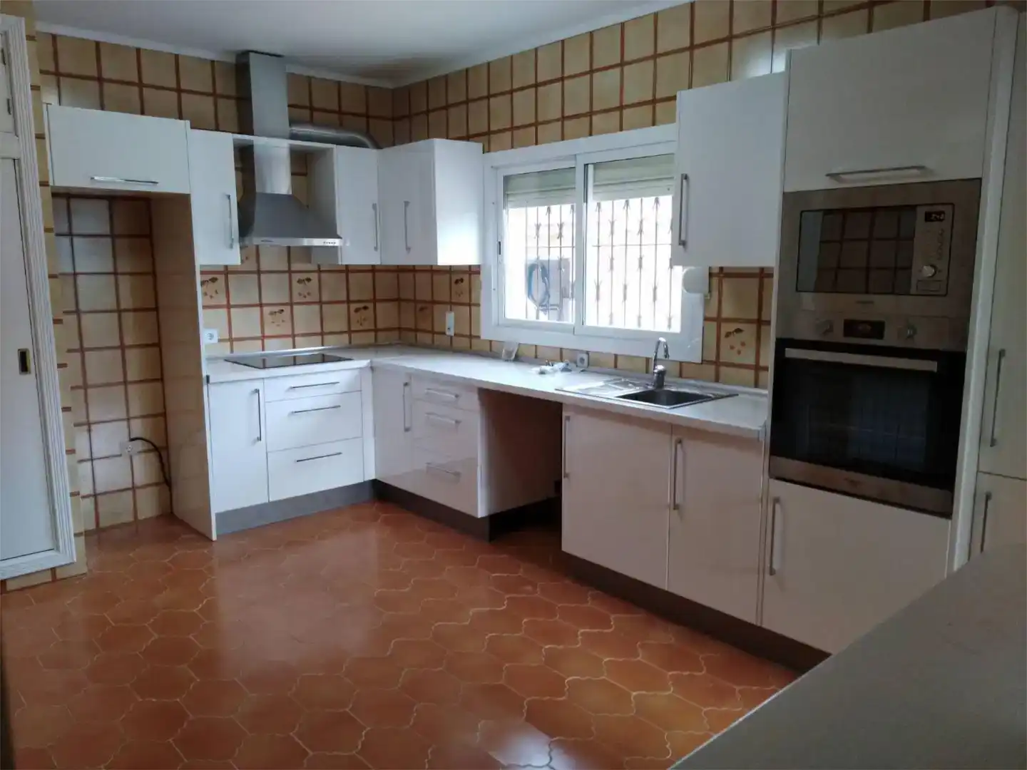 Kitchen of Flat for rent in Bunyola  with Air Conditioner, Private garden and Swimming Pool
